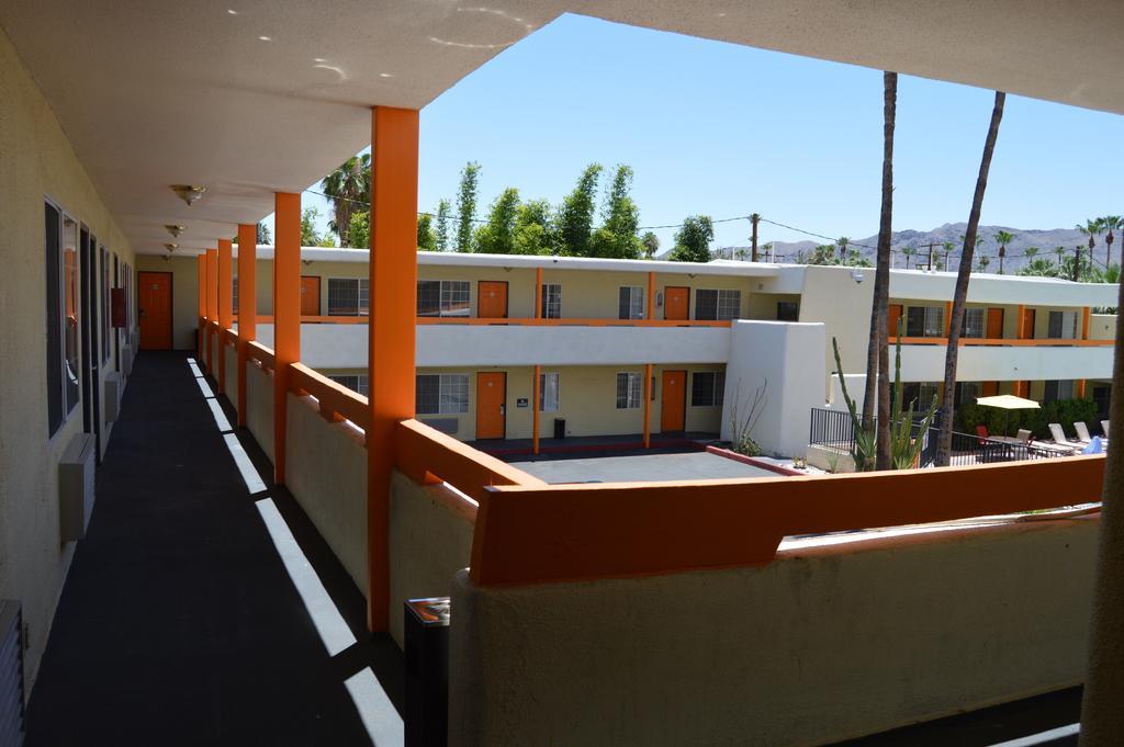 Musicland Hotel Palm Springs Exterior photo