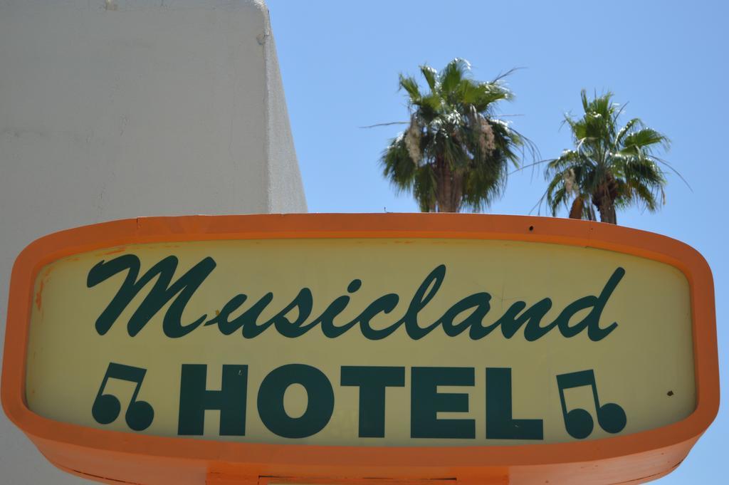 Musicland Hotel Palm Springs Exterior photo