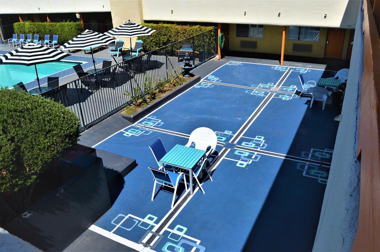 Musicland Hotel Palm Springs Exterior photo