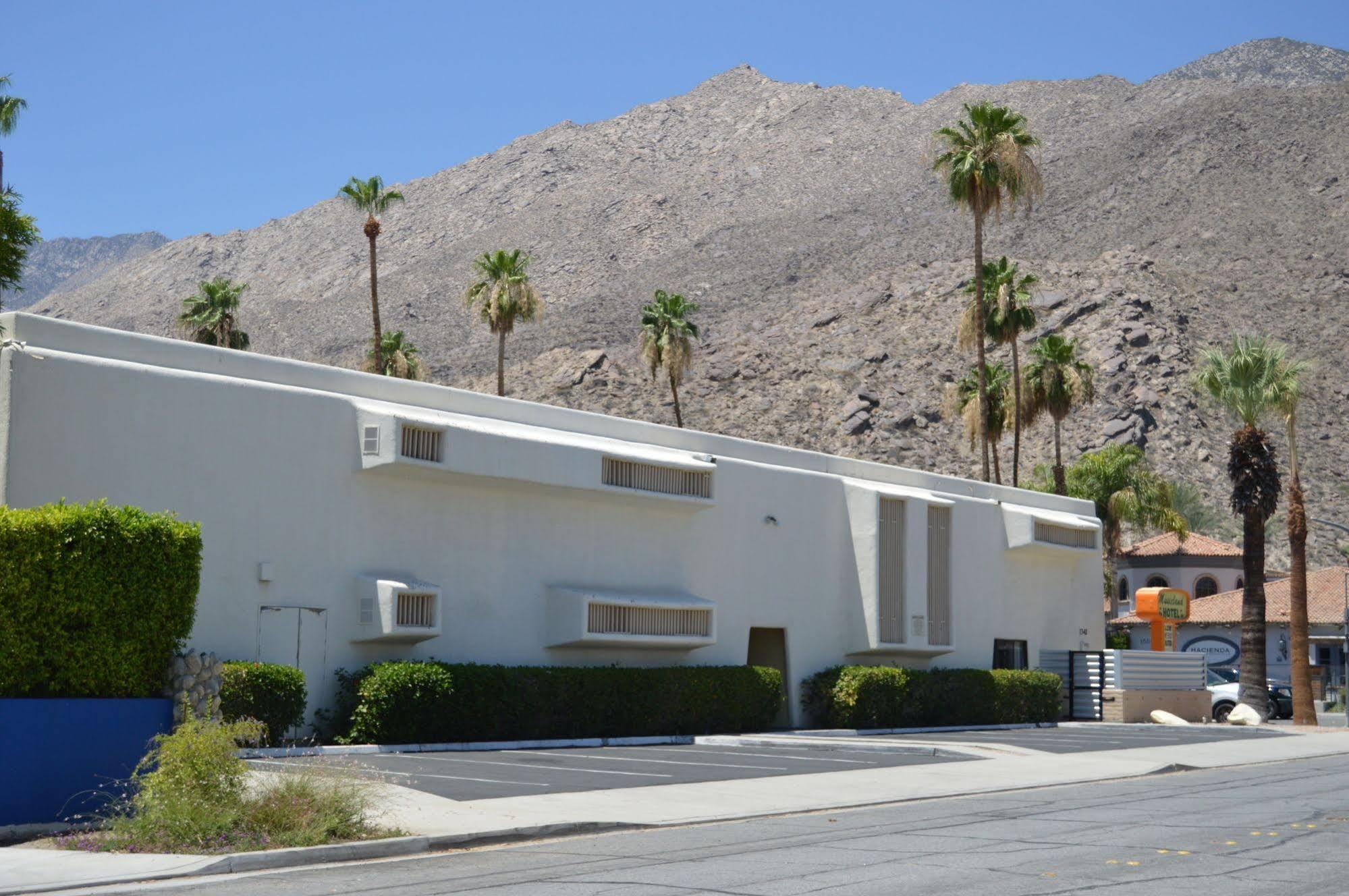 Musicland Hotel Palm Springs Exterior photo